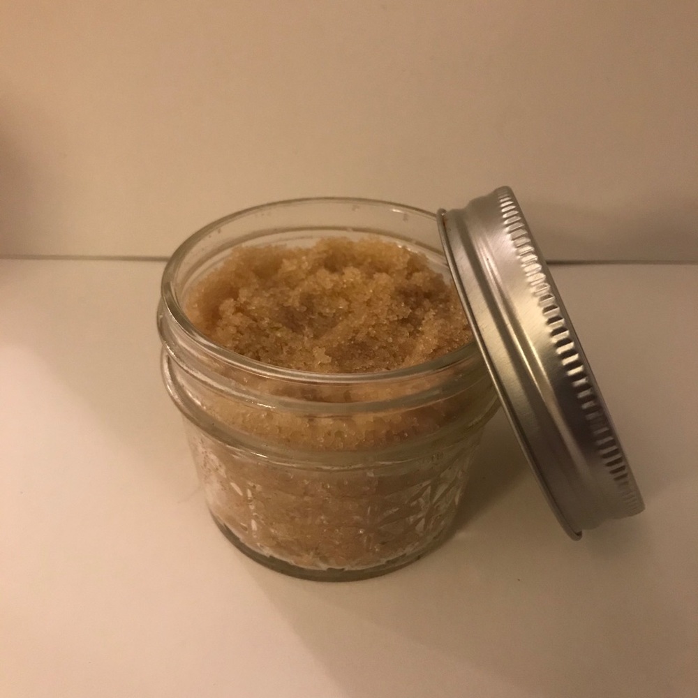 Vegan luxuries 4oz sugar scrub